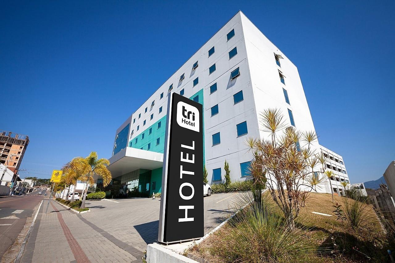 Hotel Tri Executive